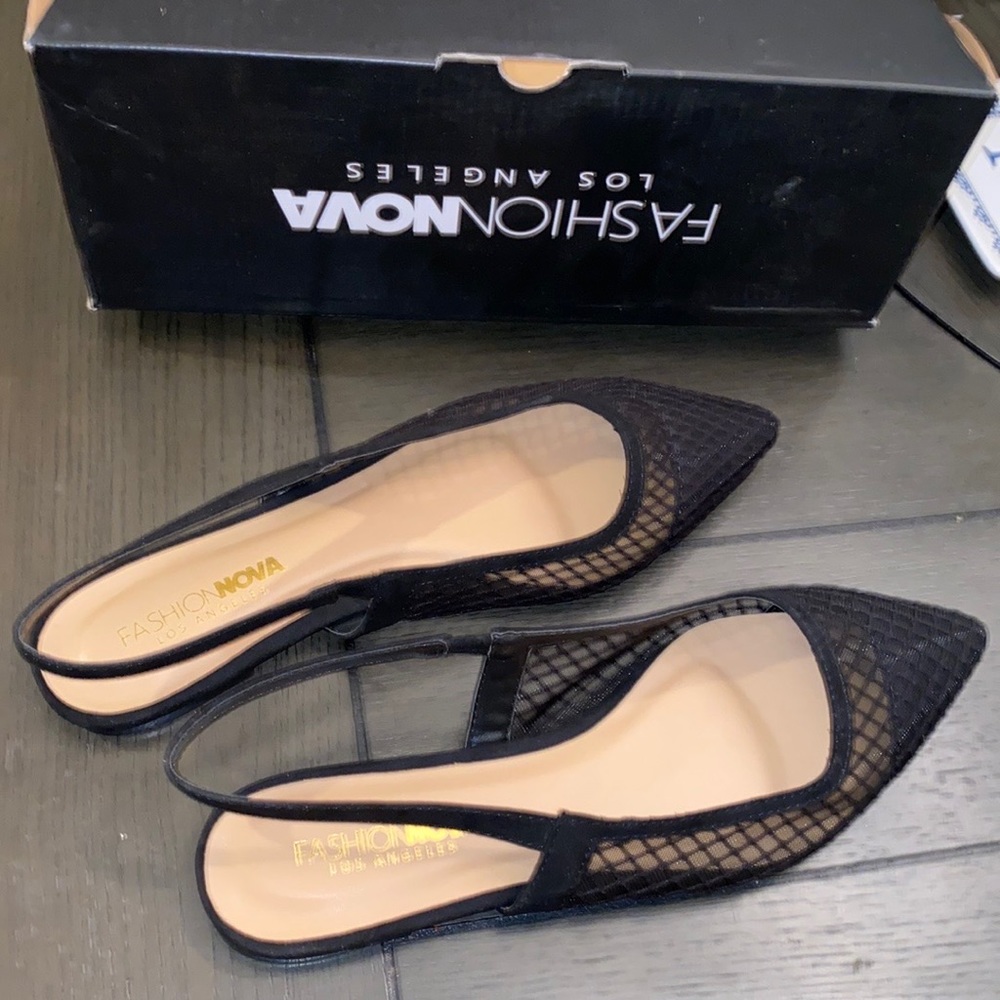 NEW Black Lace Sandals Never Worn